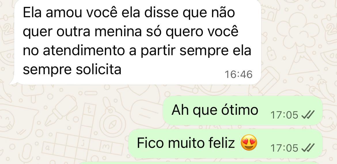 Depoimento de cliente solicitando a mesma profissional no atendimento